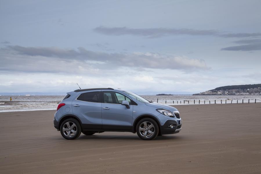  Vauxhall Mokka 2012 года  (фото 177 из 365)